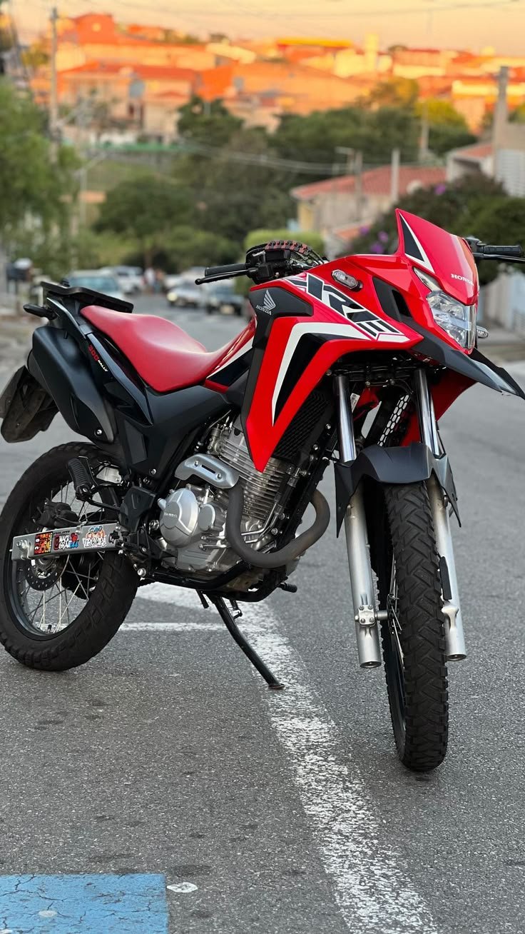 Sports Bike Under 2 Lakh